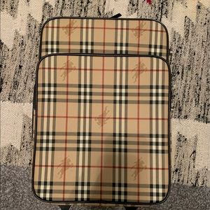Burberry rolling carry on